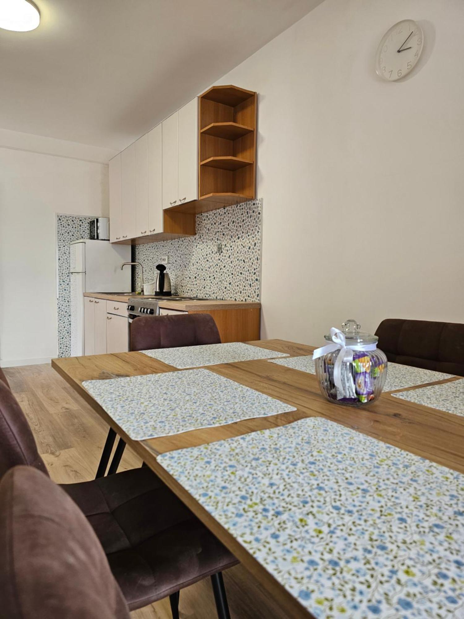 Stanici Villa Roing S מראה חיצוני תמונה